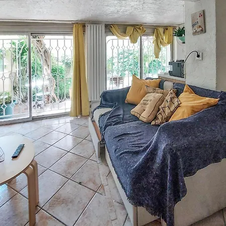 1 Bedroom Amazing In 아파트