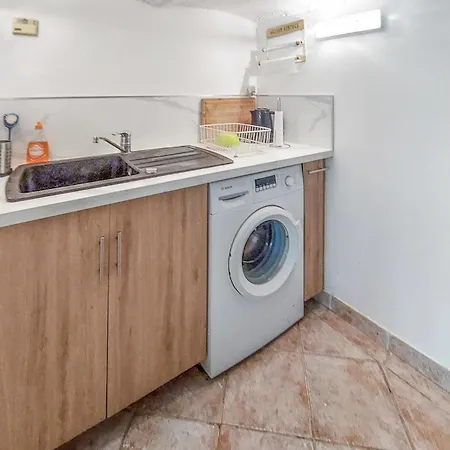 아파트 1 Bedroom Amazing In *